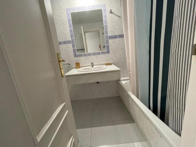 Amazing Apartment For Families Up To 6 Persons Benalmádena Exterior foto